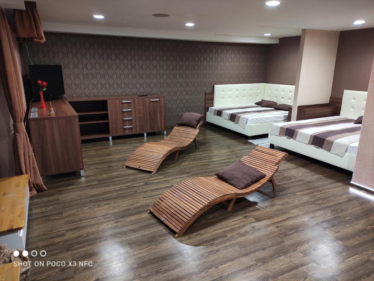Apartman Laria Veľka Lomnica Bagian luar foto