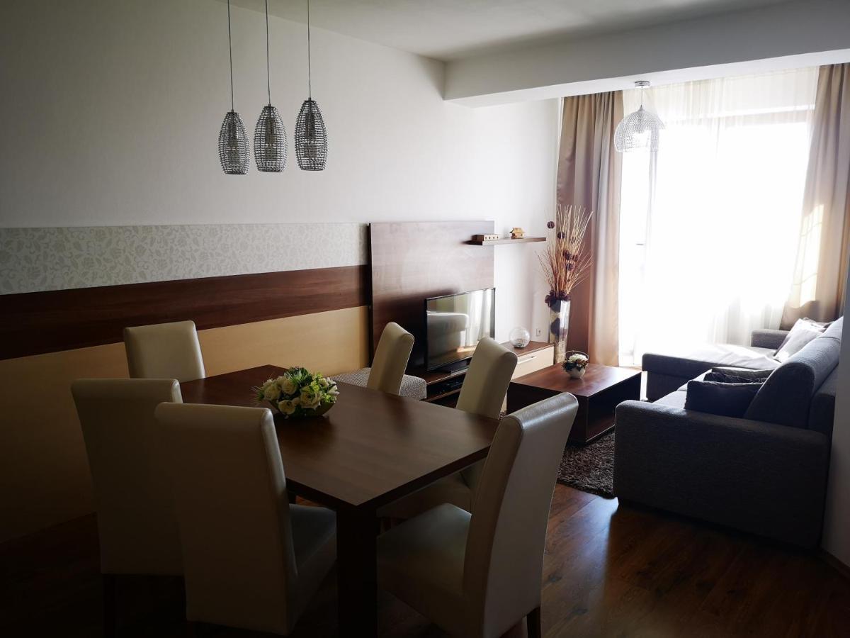 Apartman Laria Veľka Lomnica Bagian luar foto